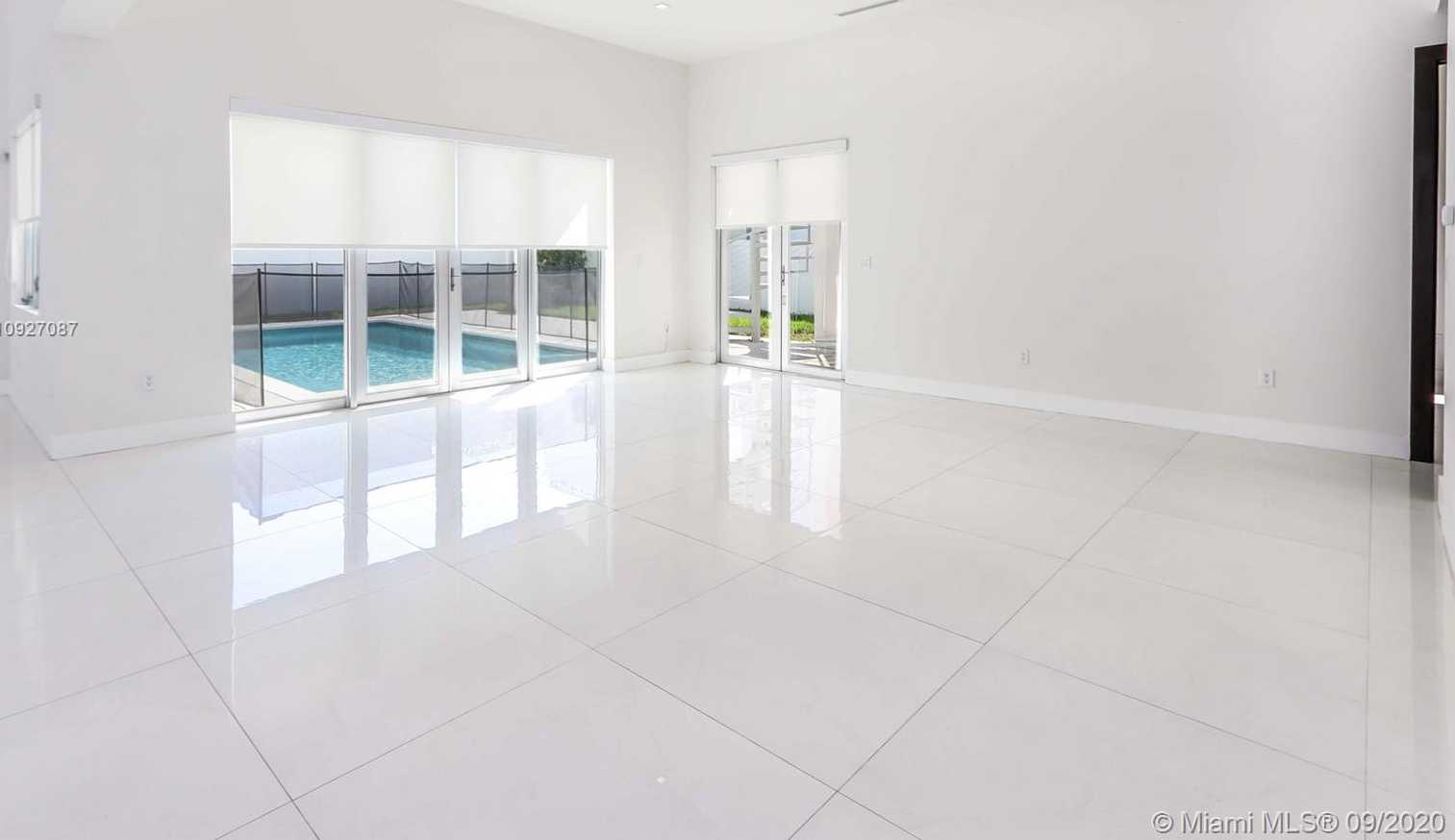 Small Image of 8256 NORTH WEST 34 DR, Doral Number 13