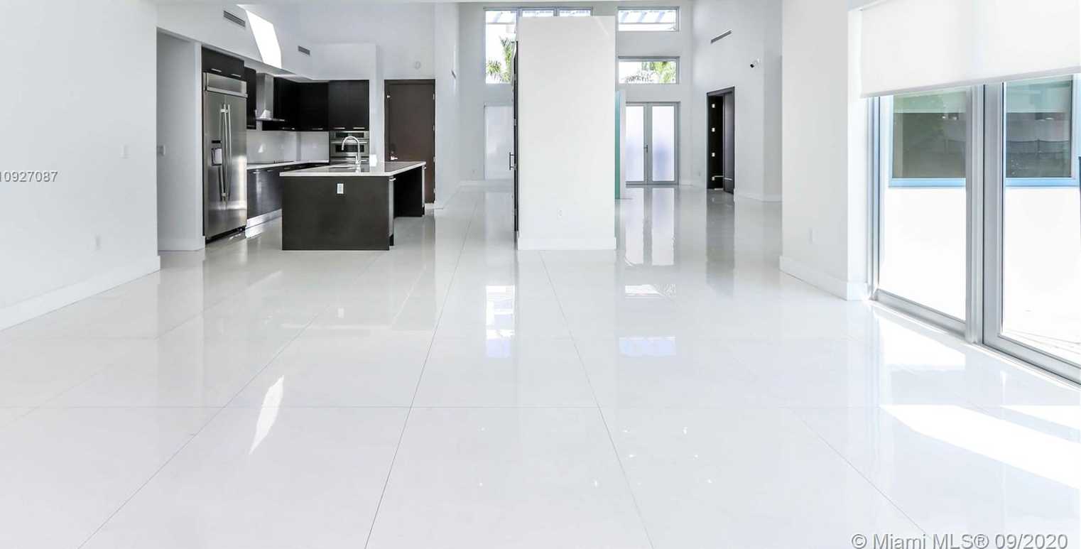 Small Image of 8256 NORTH WEST 34 DR, Doral Number 14