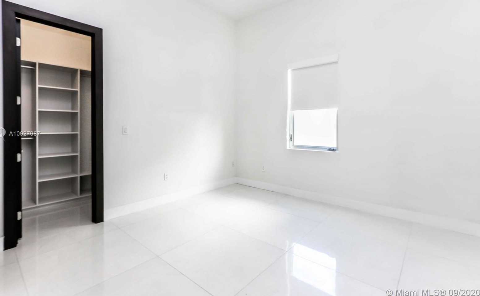Small Image of 8256 NORTH WEST 34 DR, Doral Number 22