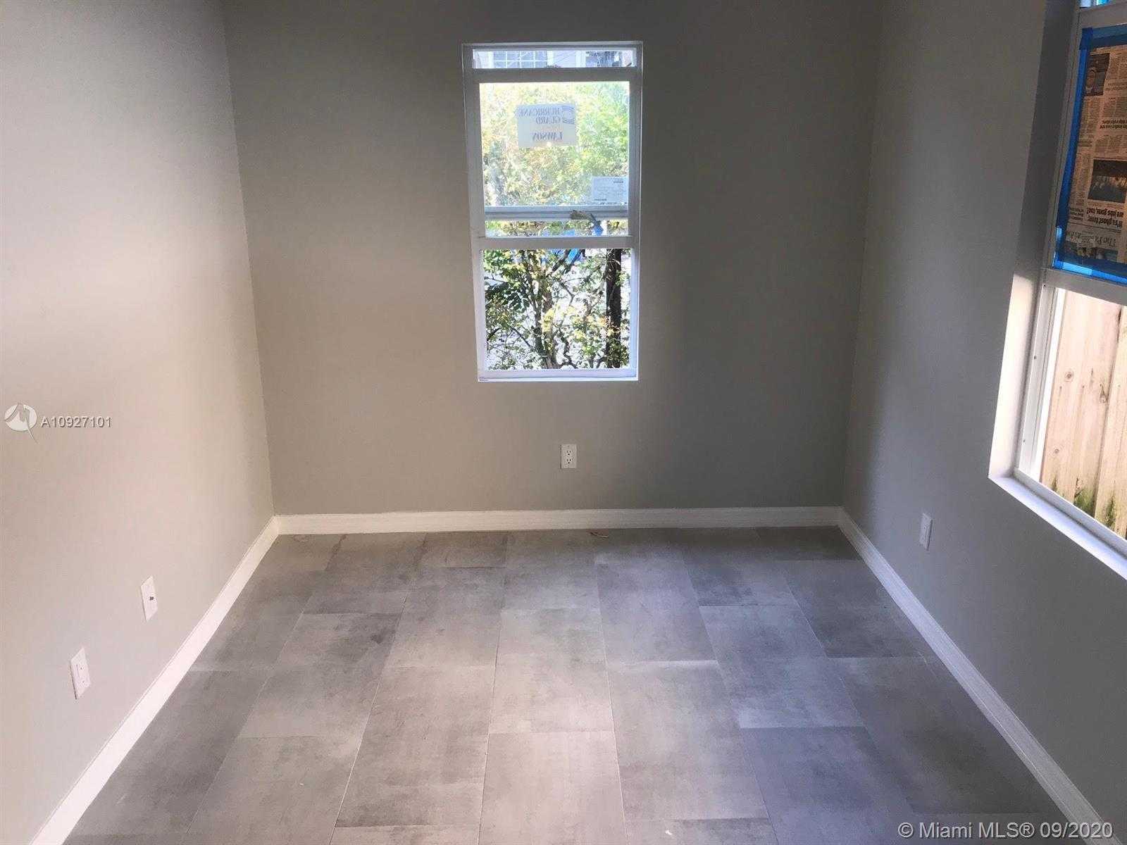 Small Image of 406 48 #406, West Palm Beach Number 3