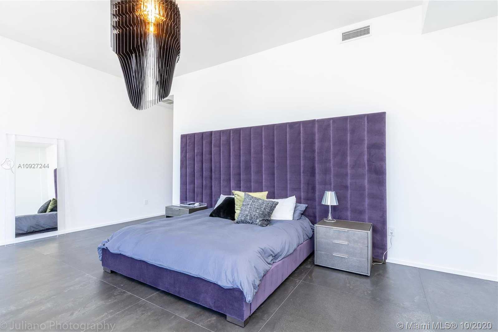 Small Image of 801 SOUTH MIAMI AVE #PH5704, Miami Number 17