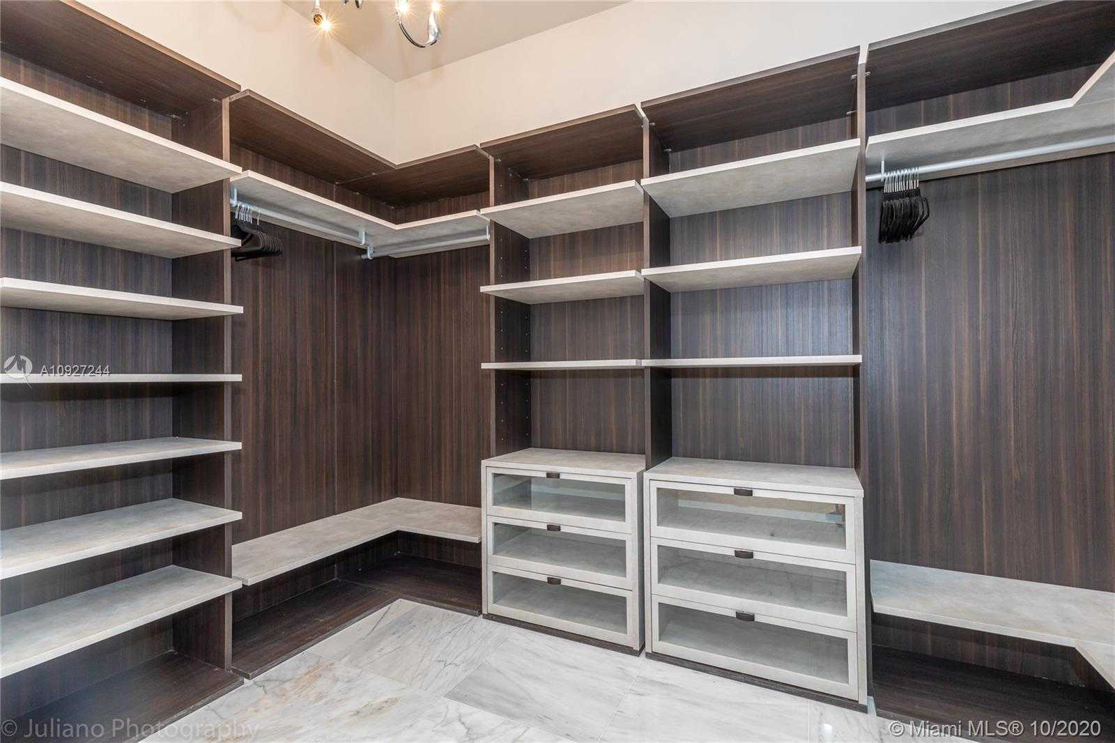 Small Image of 801 SOUTH MIAMI AVE #PH5704, Miami Number 25