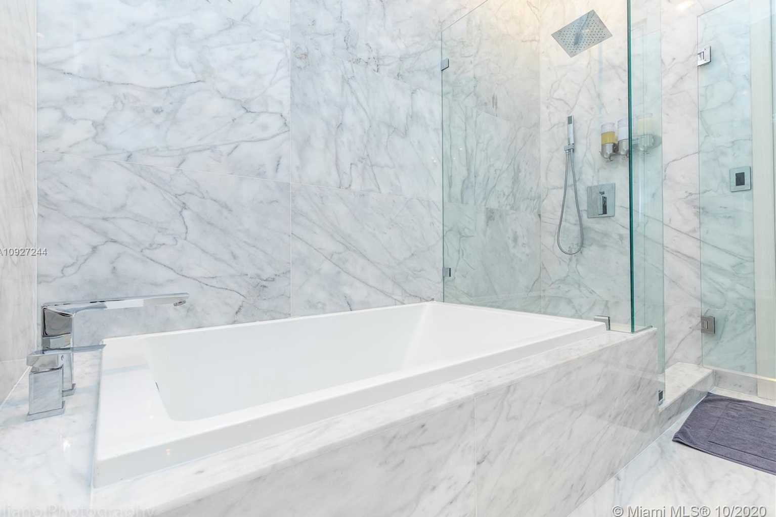 Small Image of 801 SOUTH MIAMI AVE #PH5704, Miami Number 27