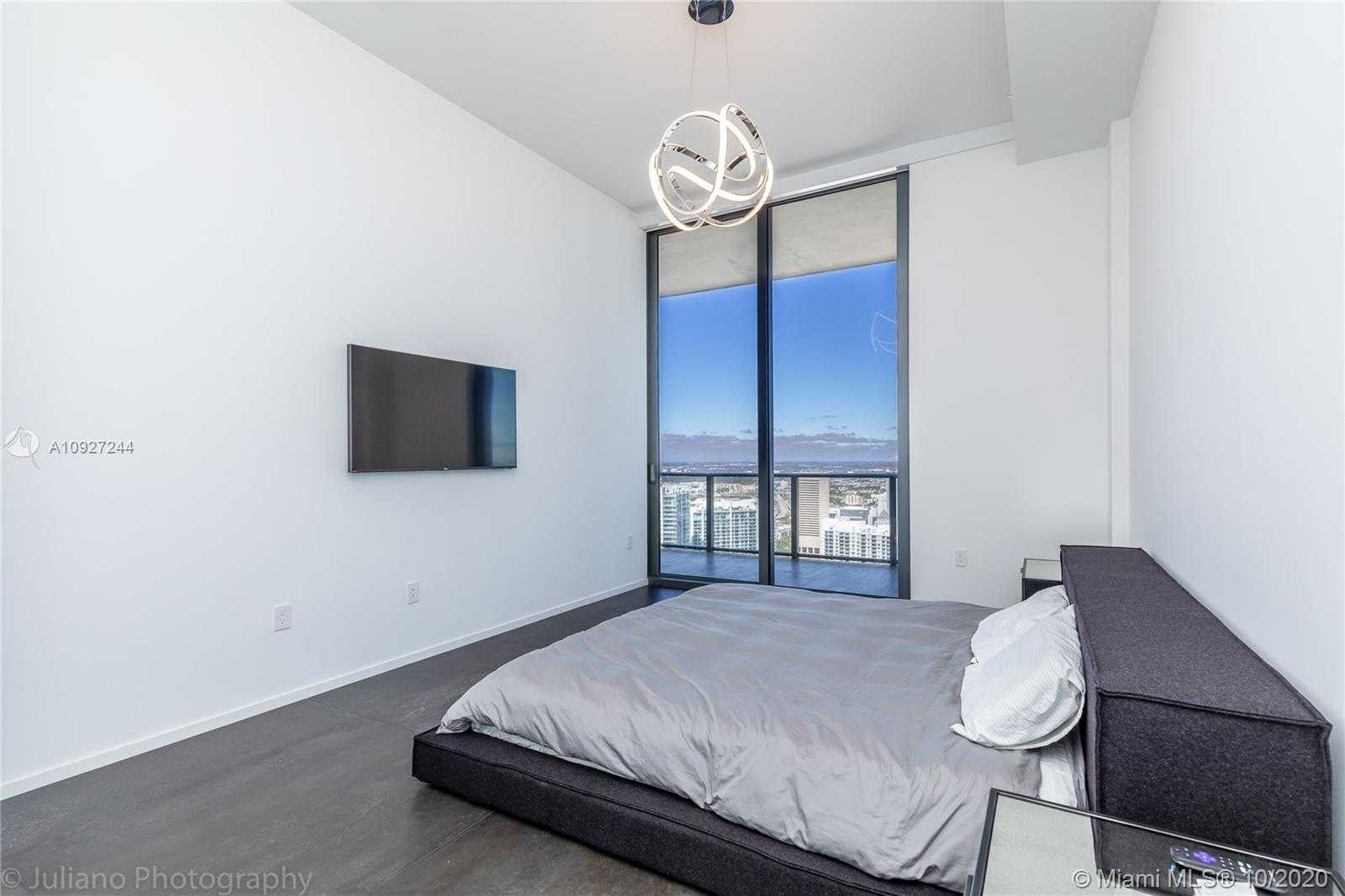 Small Image of 801 SOUTH MIAMI AVE #PH5704, Miami Number 34