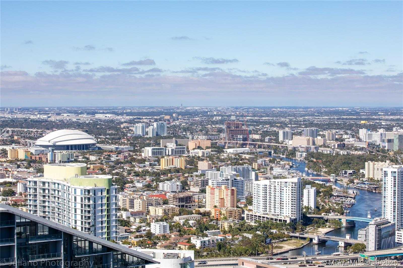 Small Image of 801 SOUTH MIAMI AVE #PH5704, Miami Number 46