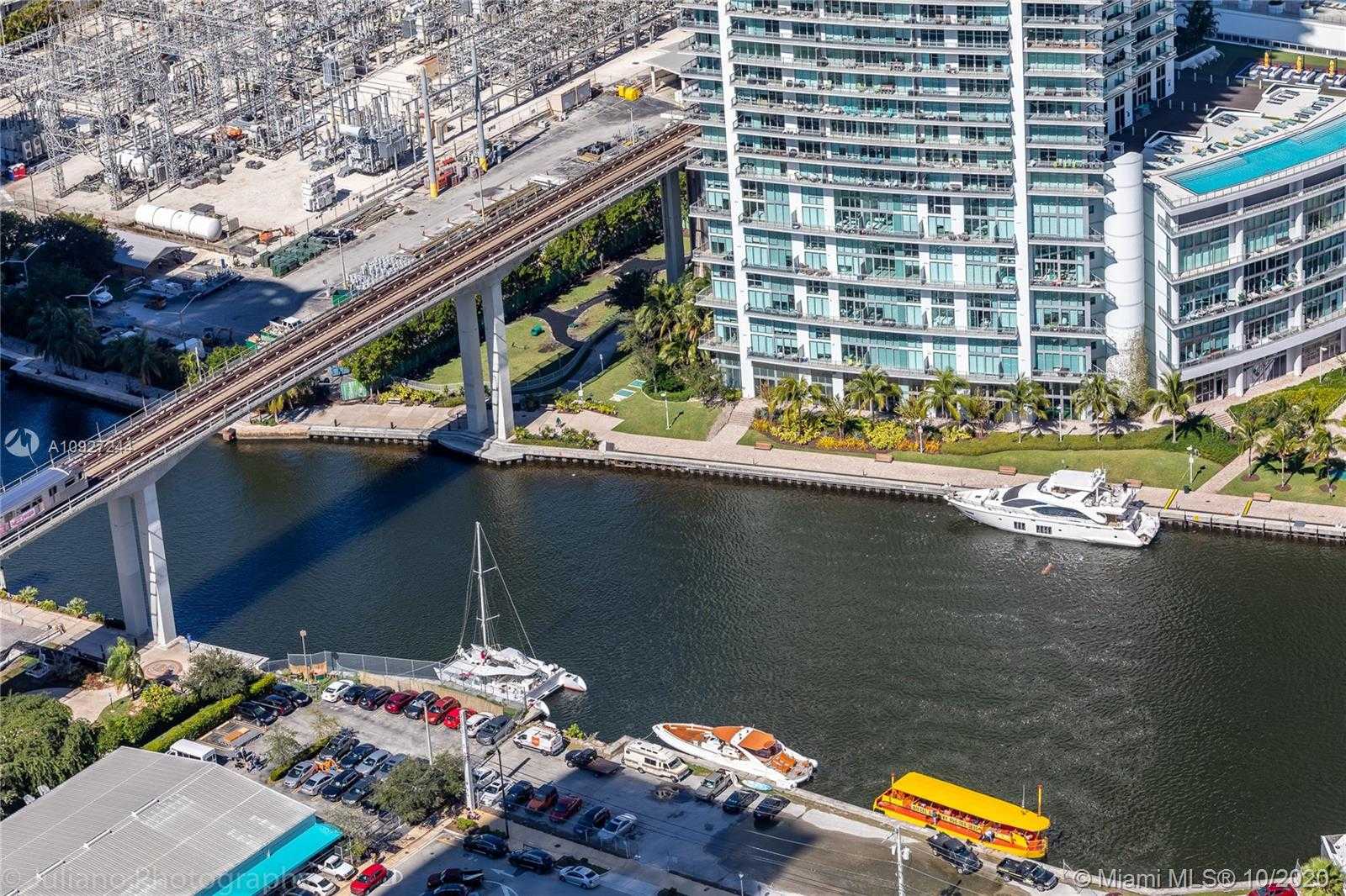 Small Image of 801 SOUTH MIAMI AVE #PH5704, Miami Number 47
