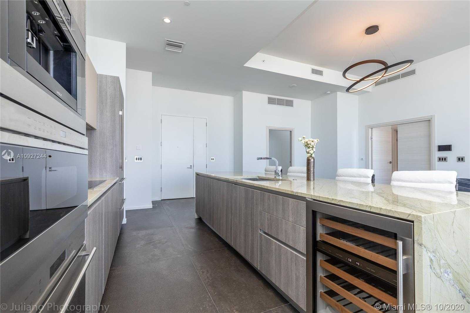 Small Image of 801 SOUTH MIAMI AVE #PH5704, Miami Number 6