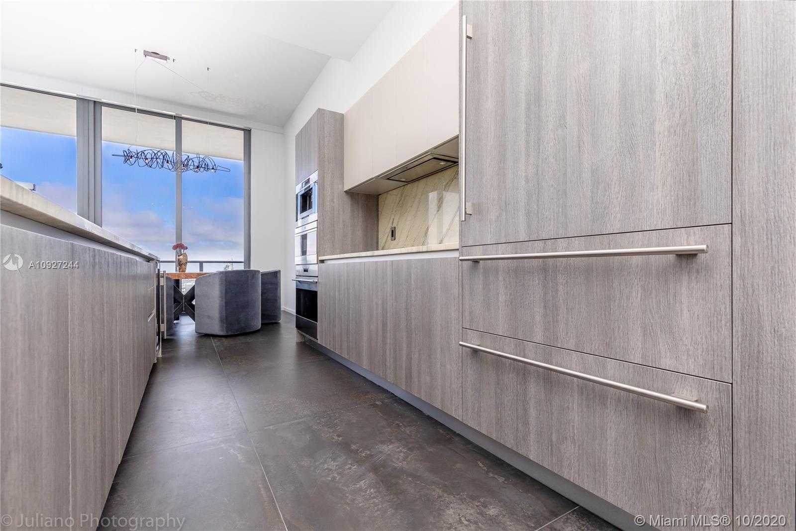 Small Image of 801 SOUTH MIAMI AVE #PH5704, Miami Number 8
