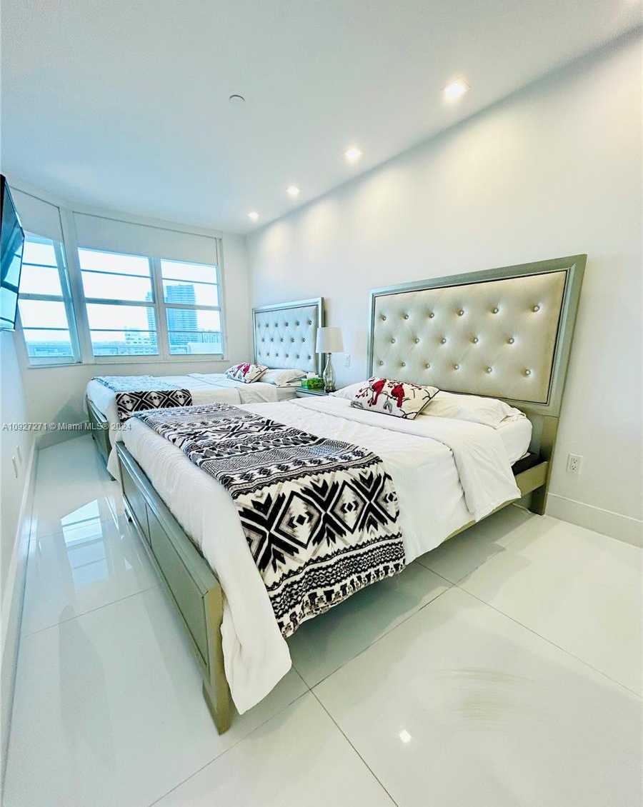Small Image of 100 LINCOLN RD #1645, Miami Beach Number 6
