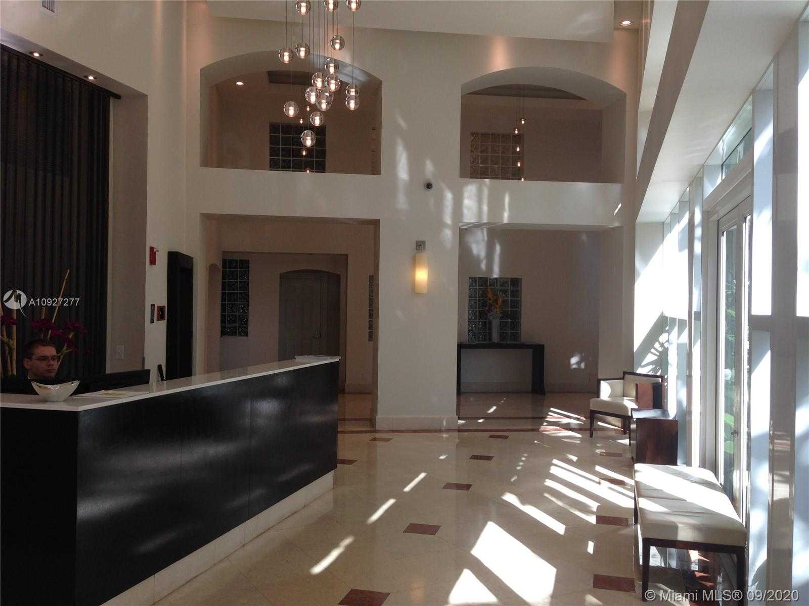 Small Image of 3330 NE 190th St, Aventura, FL 33180, USA Number 16