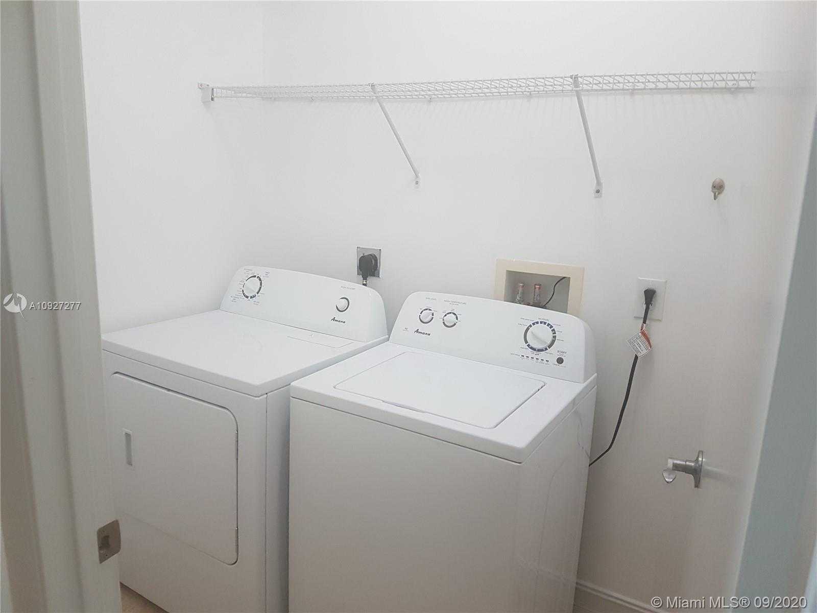 Small Image of 3330 NE 190th St, Aventura, FL 33180, USA Number 19