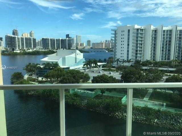 Small Image of 3330 NE 190th St, Aventura, FL 33180, USA Number 4