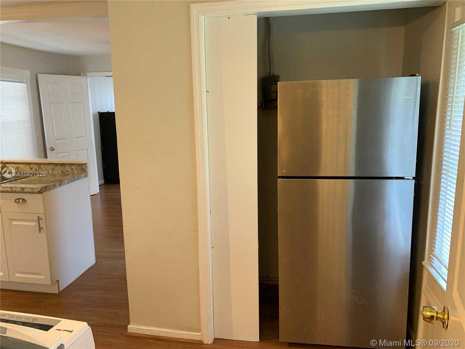 Small Image of 2306 JOHNSON ST #2306 FH, Hollywood Number 11