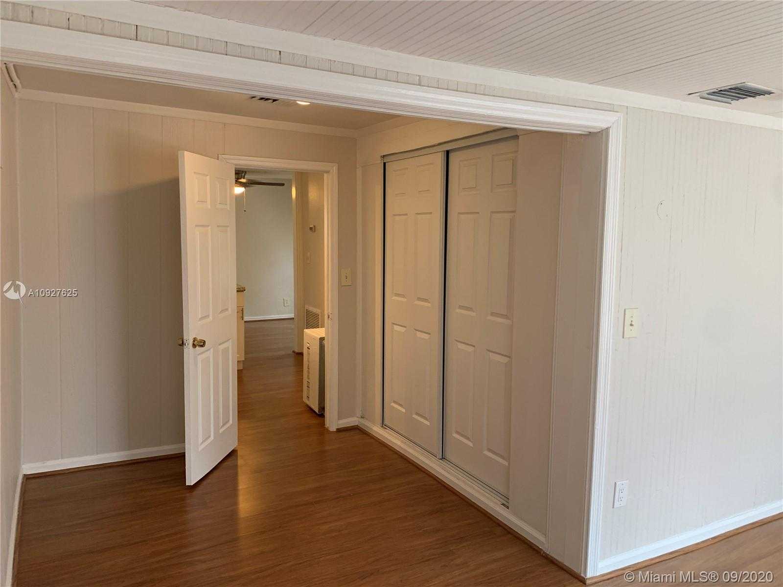 Small Image of 2306 JOHNSON ST #2306 FH, Hollywood Number 18