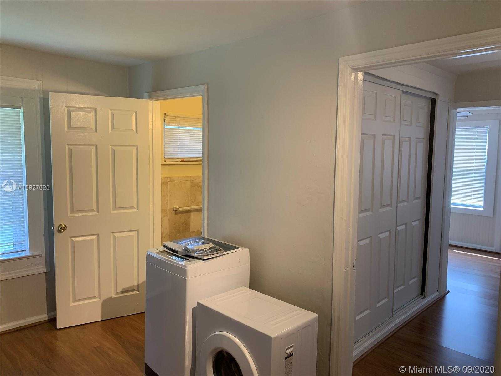 Small Image of 2306 JOHNSON ST #2306 FH, Hollywood Number 20