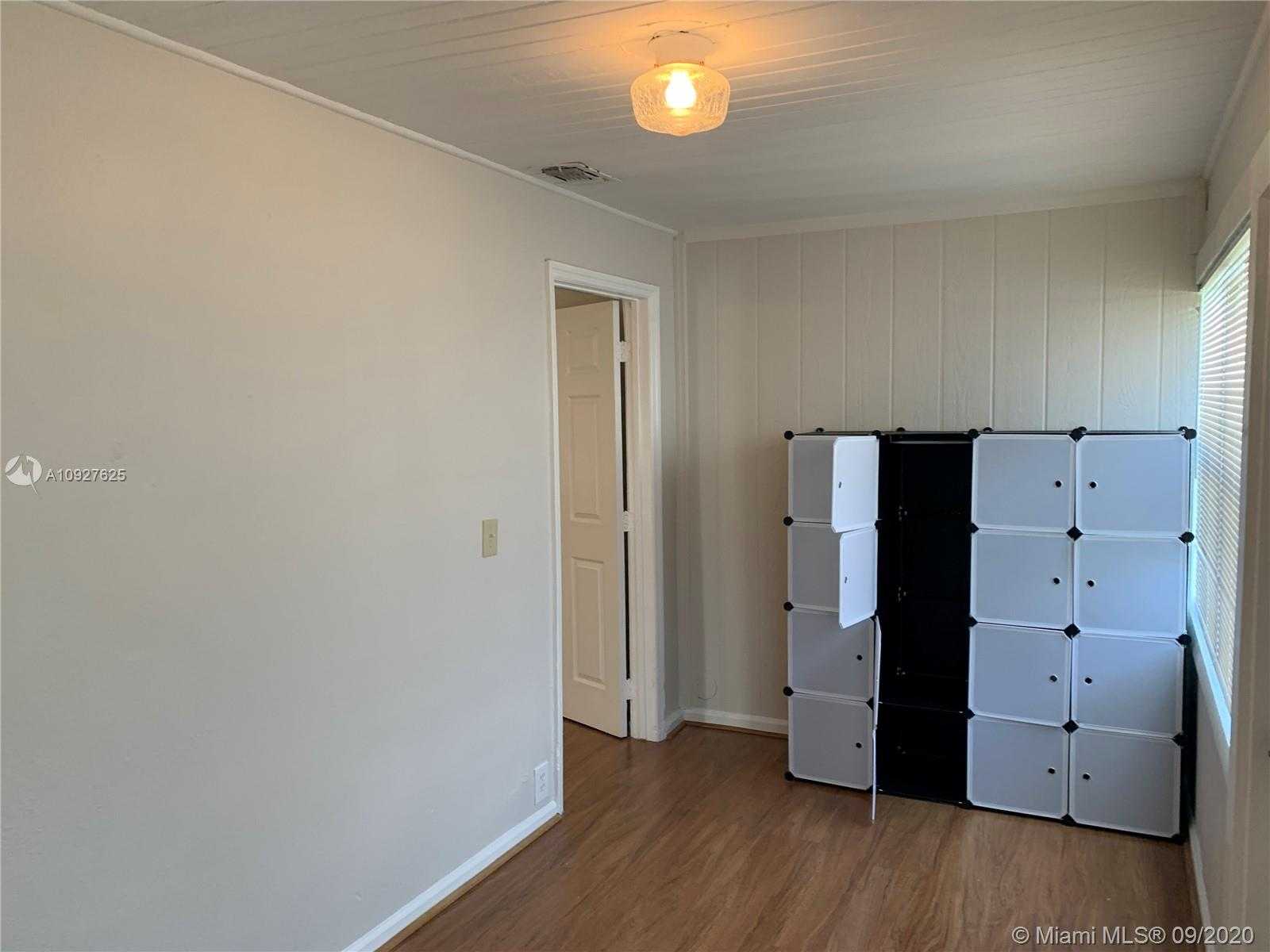 Small Image of 2306 JOHNSON ST #2306 FH, Hollywood Number 8