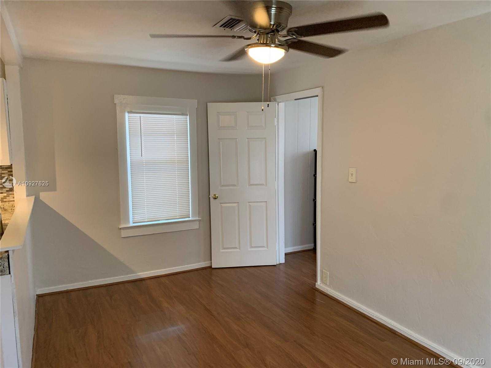 Small Image of 2306 JOHNSON ST #2306 FH, Hollywood Number 9