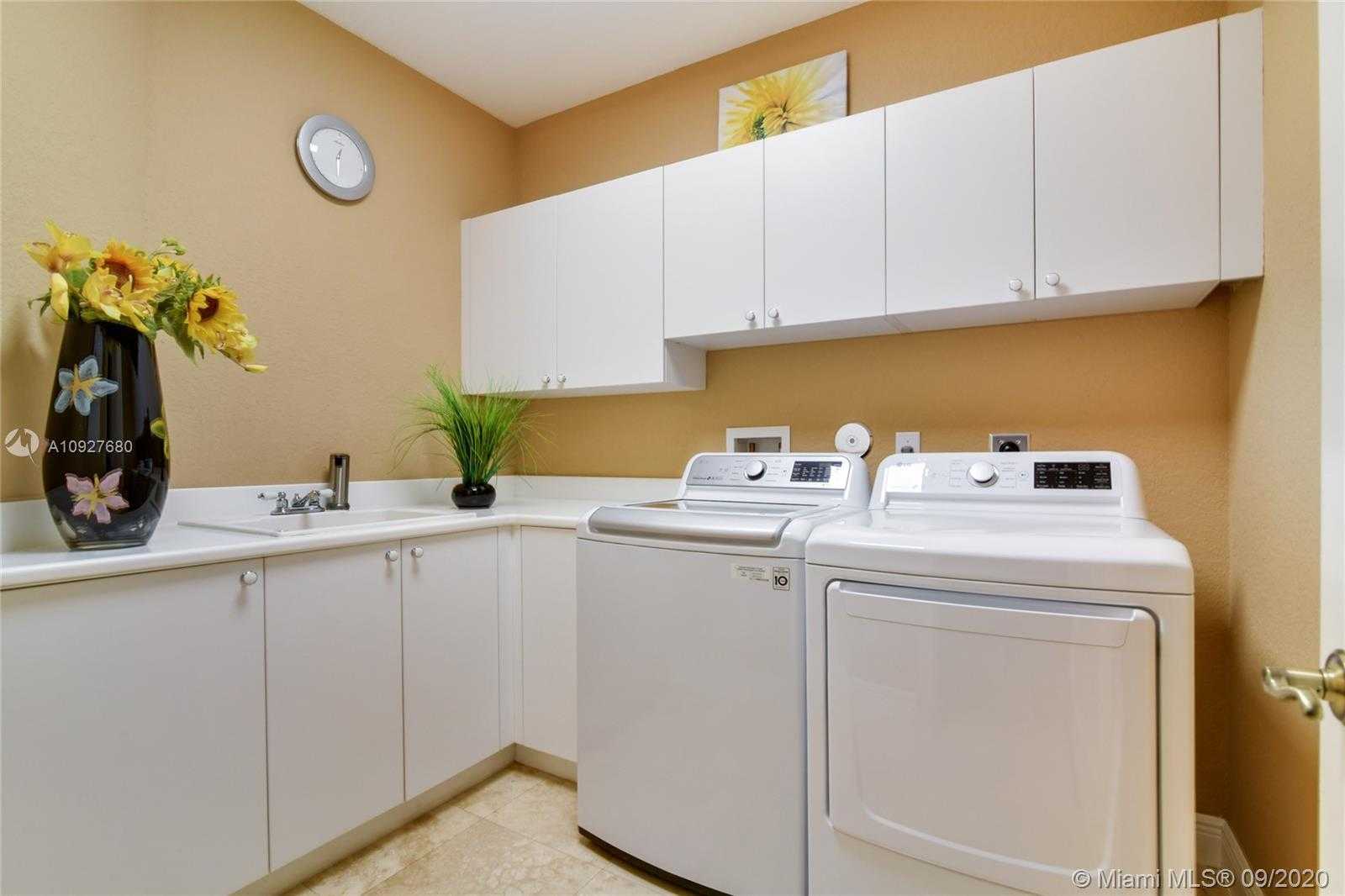 Small Image of 1455 WINDJAMMER WAY, Hollywood Number 16