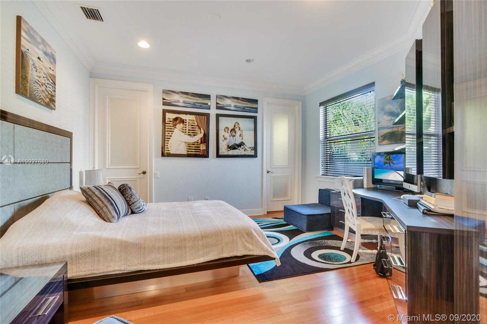 Small Image of 1455 WINDJAMMER WAY, Hollywood Number 18