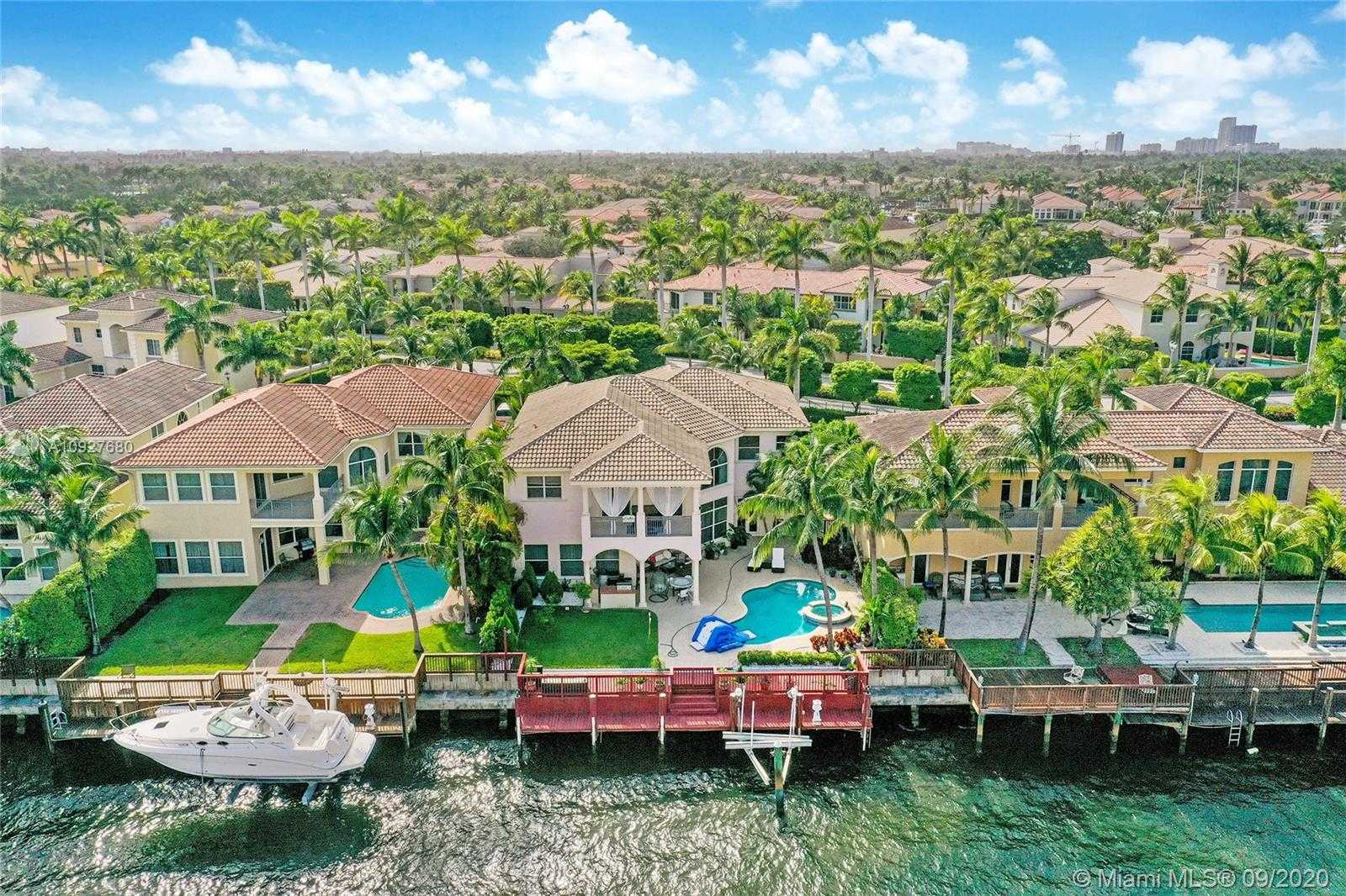 Small Image of 1455 WINDJAMMER WAY, Hollywood Number 4