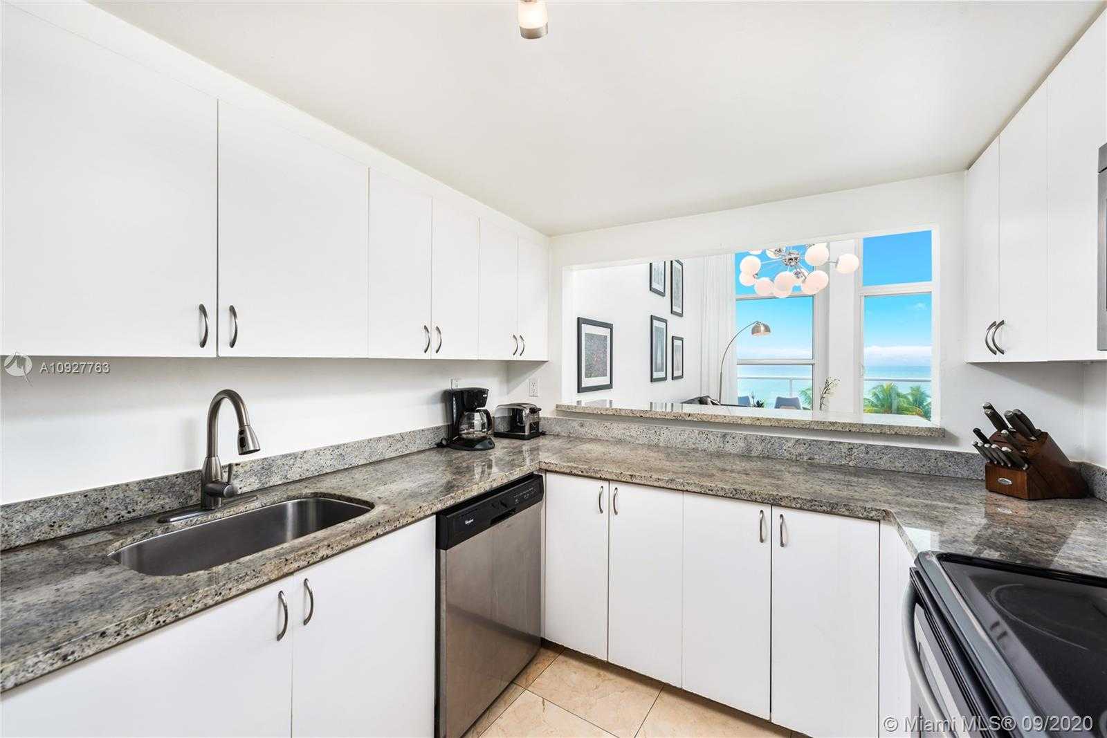 Small Image of 5445 COLLINS AVE #M15, Miami Beach Number 8