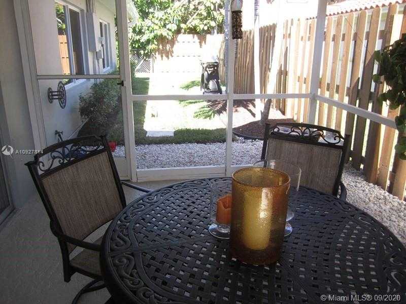 Small Image of 1856 WEST TERRA MAR DR, Lauderdale By The Sea Number 12