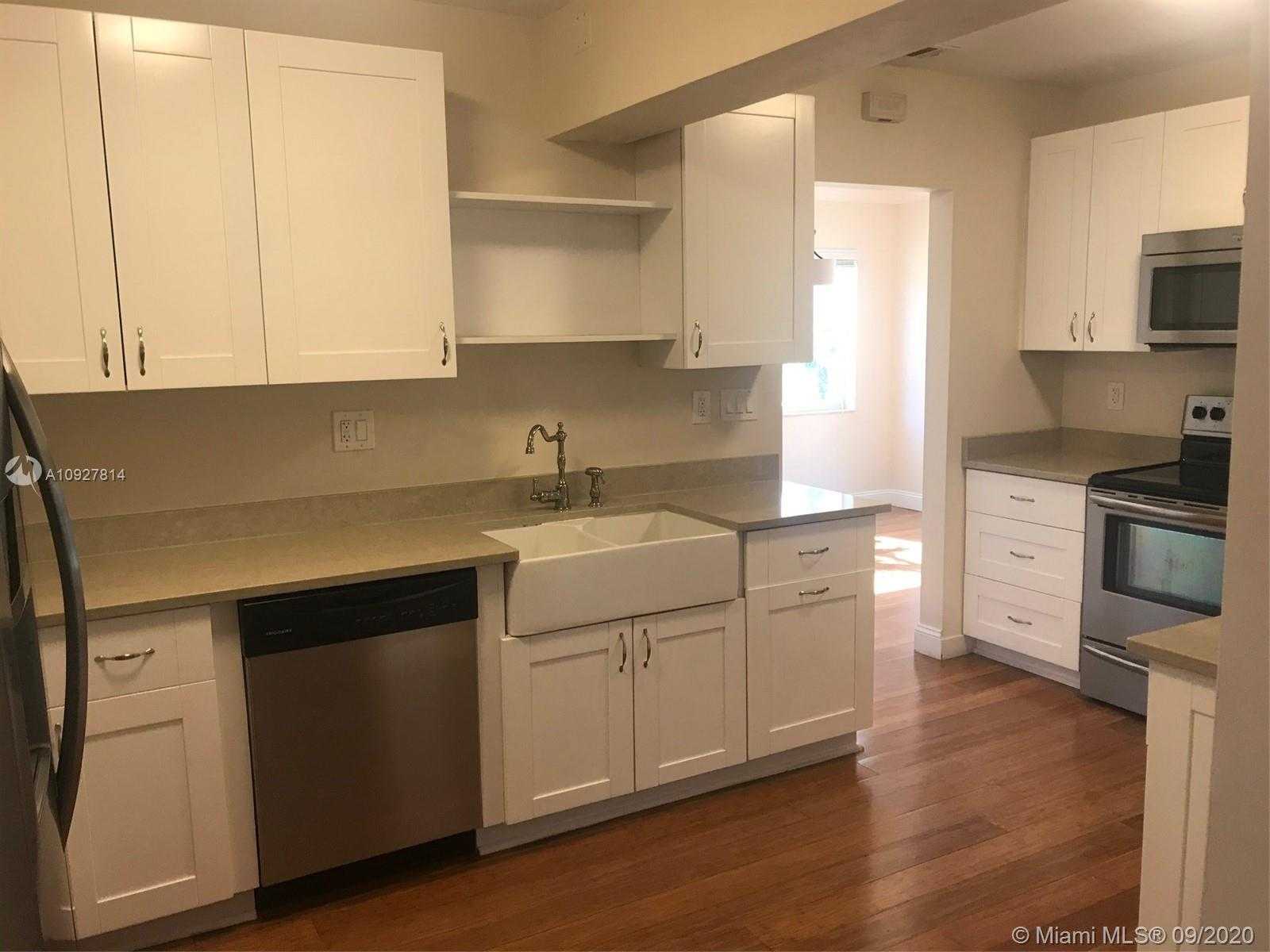 Small Image of 1856 WEST TERRA MAR DR, Lauderdale By The Sea Number 6