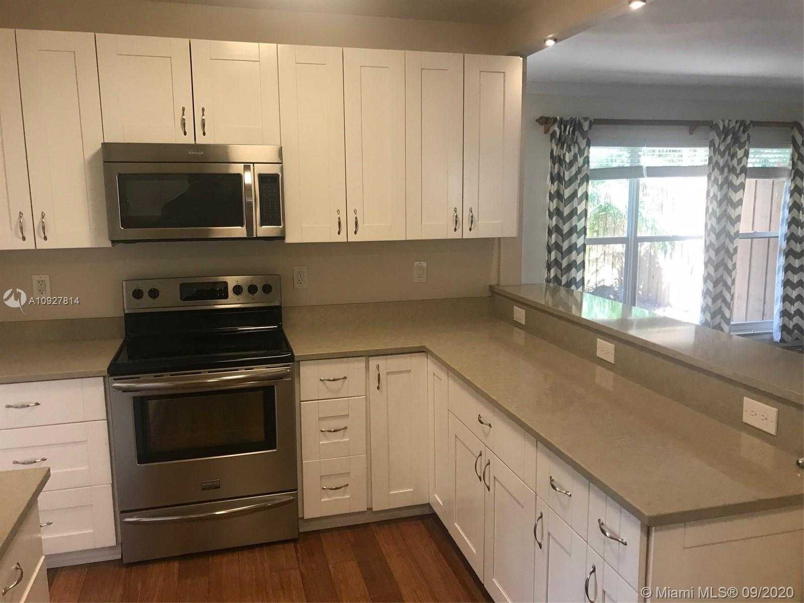 Small Image of 1856 WEST TERRA MAR DR, Lauderdale By The Sea Number 7