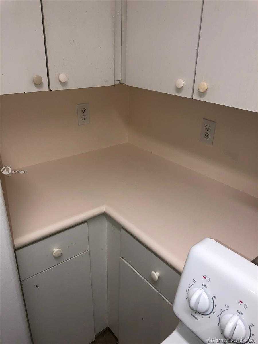 Small Image of 24075 SOUTH WEST 109TH CT, Homestead Number 10