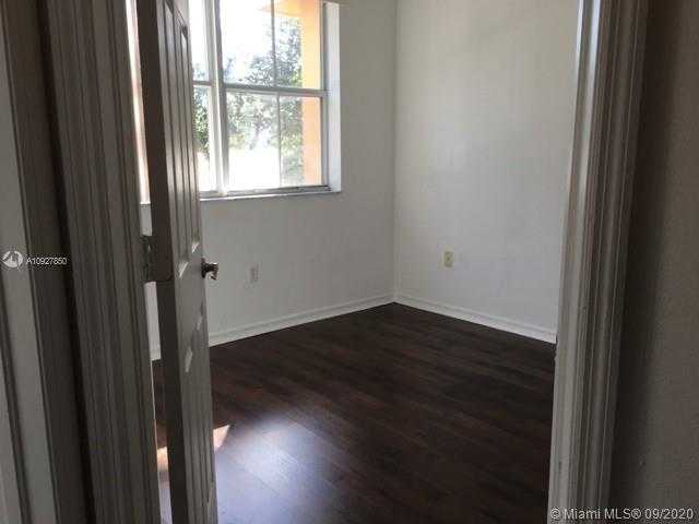 Small Image of 24075 SOUTH WEST 109TH CT, Homestead Number 4