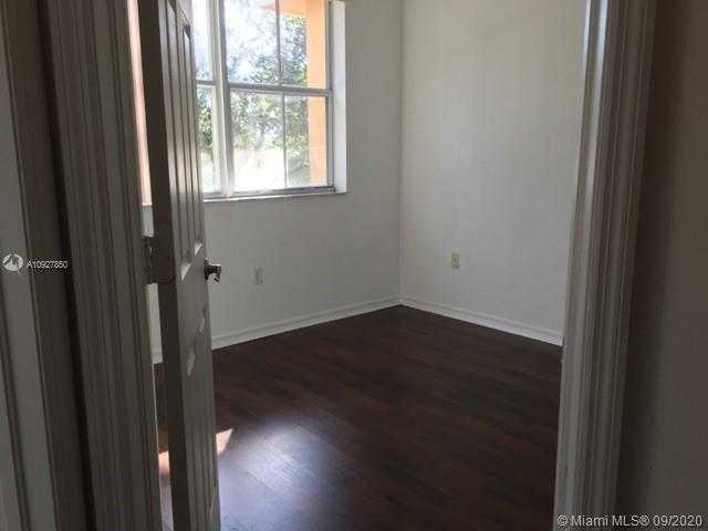 Small Image of 24075 SOUTH WEST 109TH CT, Homestead Number 5
