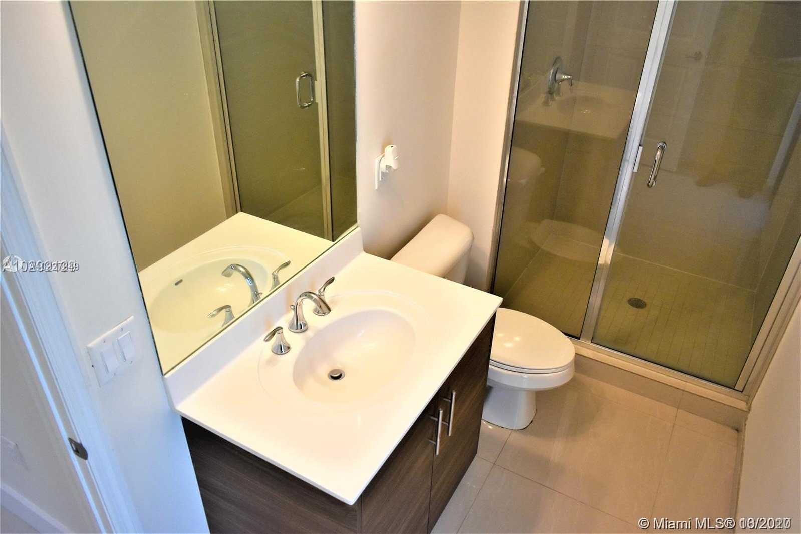 Small Image of 6930 NORTH WEST 106TH AVE #6930, Doral Number 14