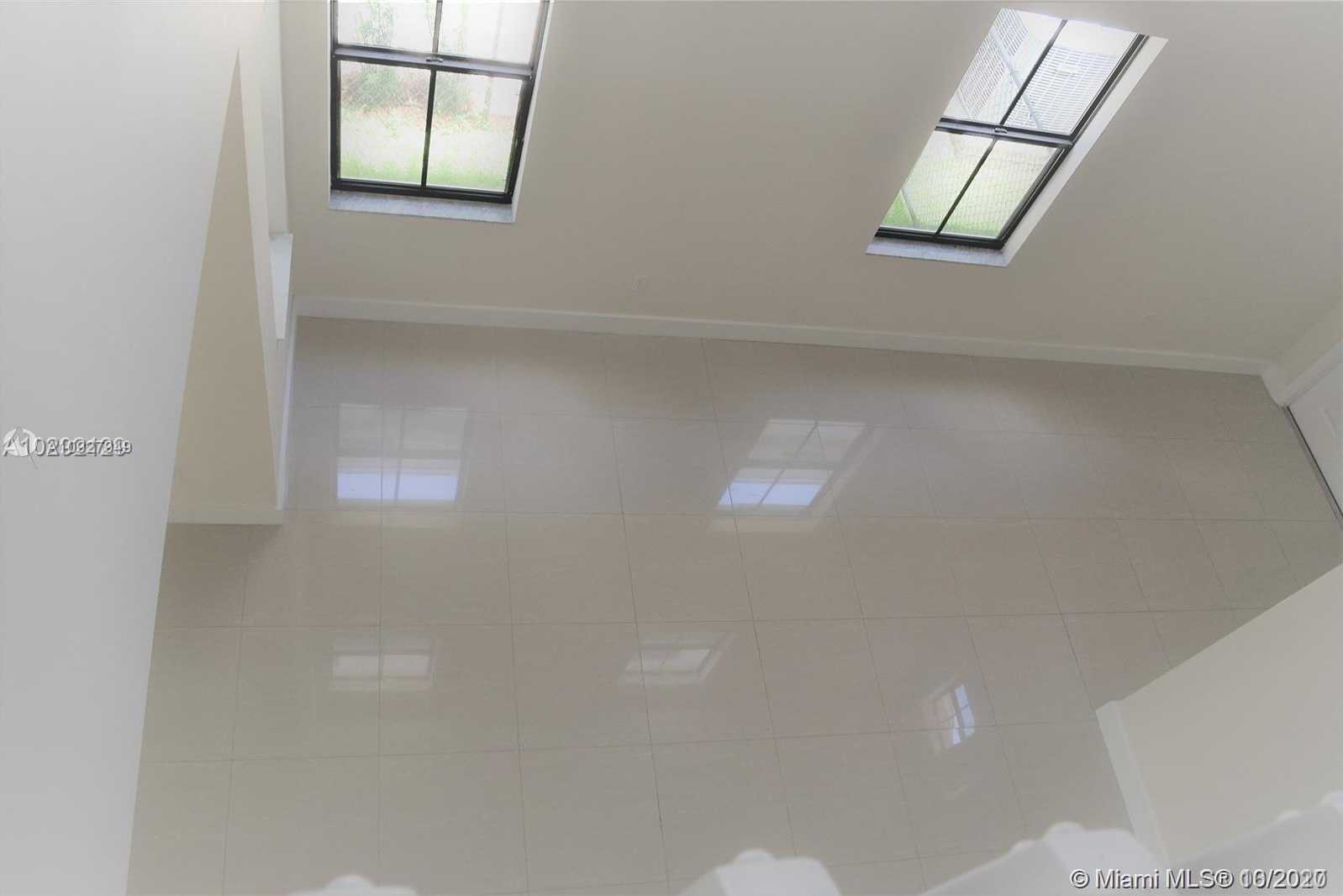 Small Image of 6930 NORTH WEST 106TH AVE #6930, Doral Number 18