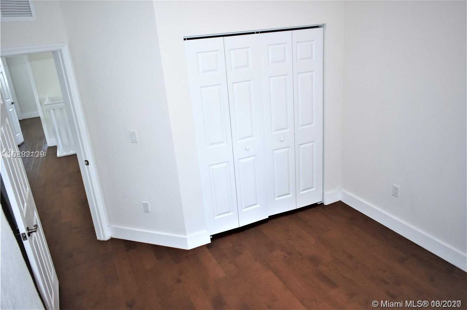 Small Image of 6930 NORTH WEST 106TH AVE #6930, Doral Number 28