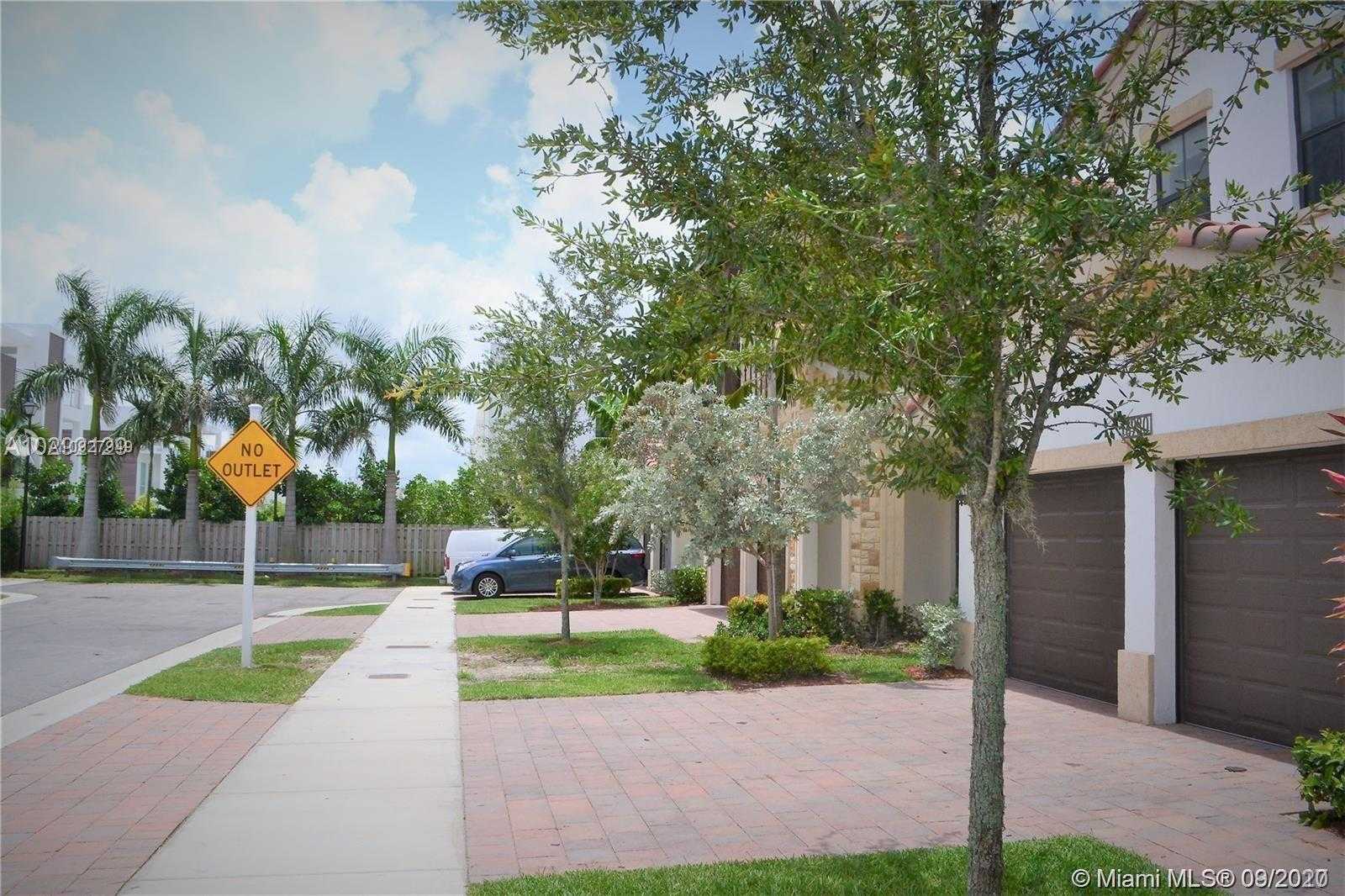 Small Image of 6930 NORTH WEST 106TH AVE #6930, Doral Number 43