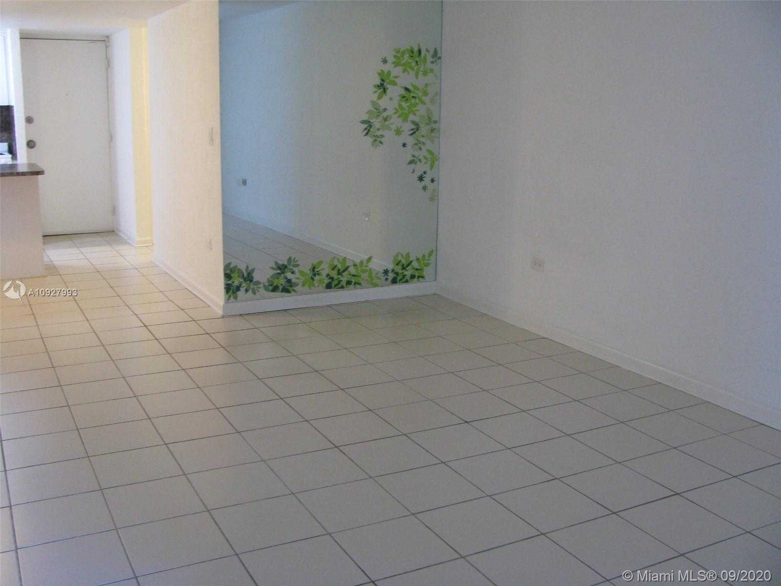 Small Image of 750 NORTH EAST 195TH ST #102, Miami Number 16