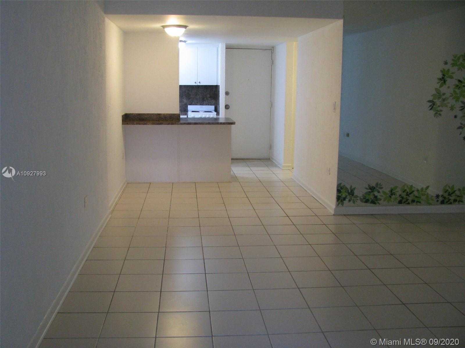 Small Image of 750 NORTH EAST 195TH ST #102, Miami Number 17
