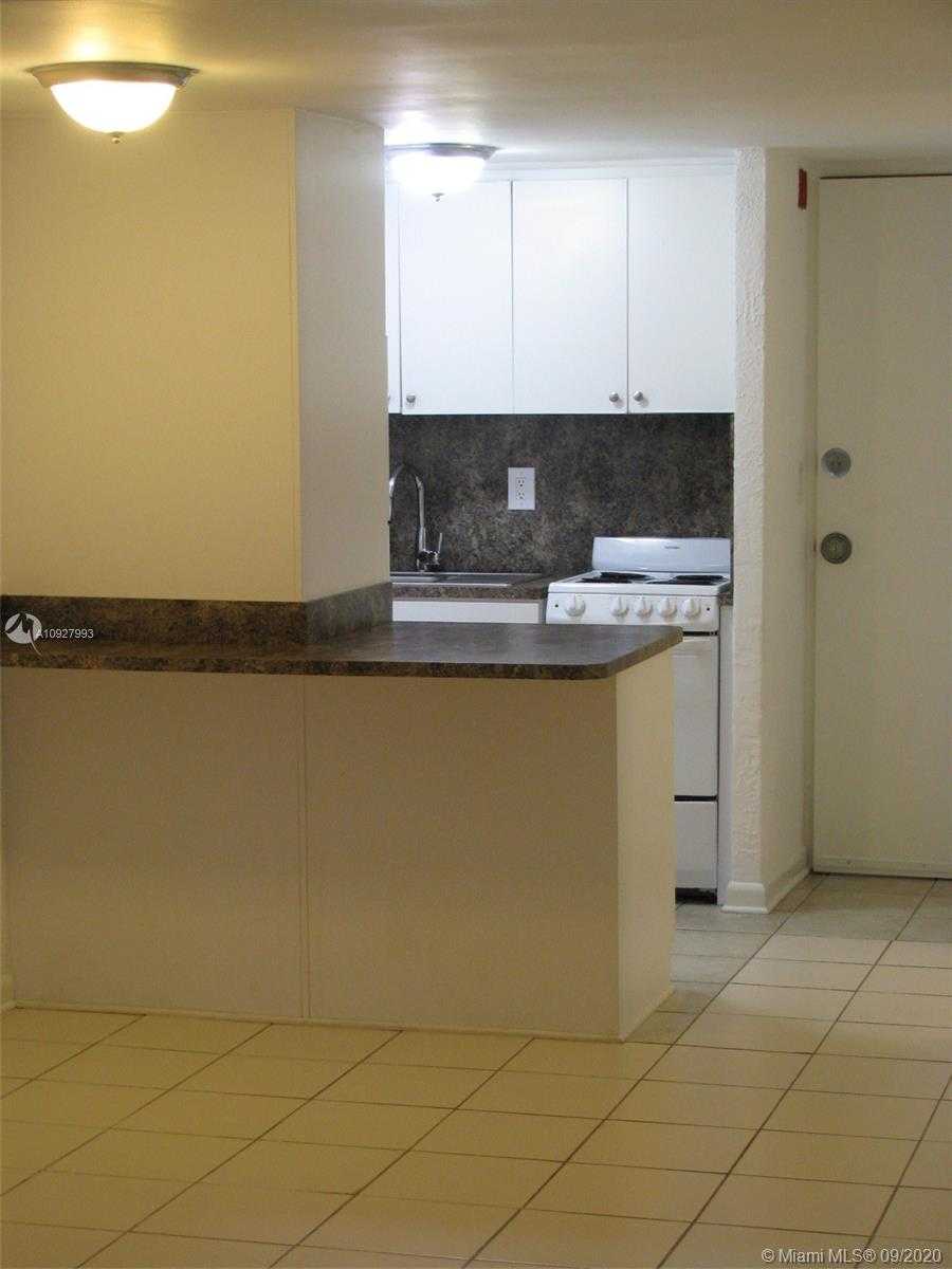 Small Image of 750 NORTH EAST 195TH ST #102, Miami Number 18