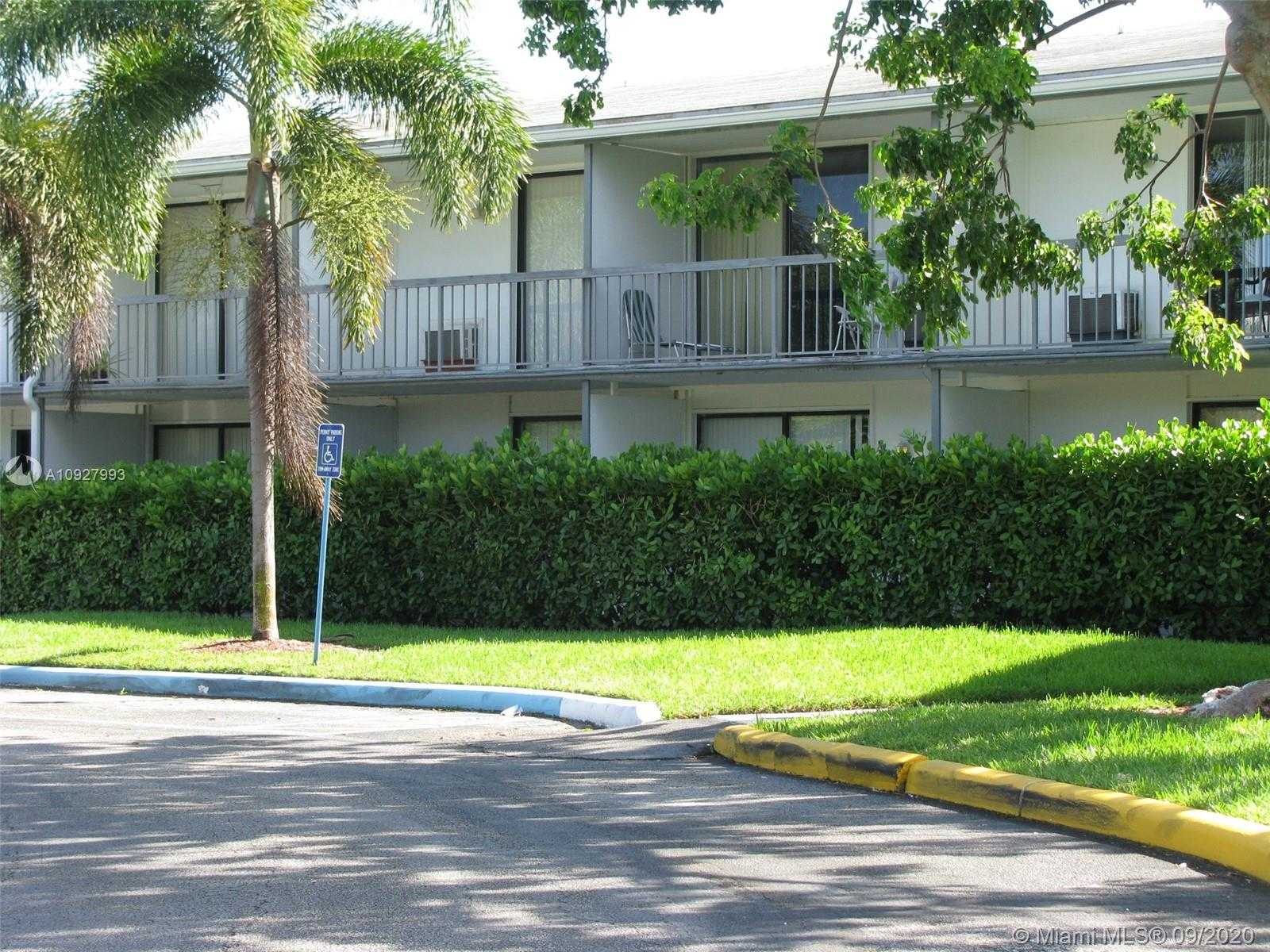 Small Image of 750 NORTH EAST 195TH ST #102, Miami Number 3