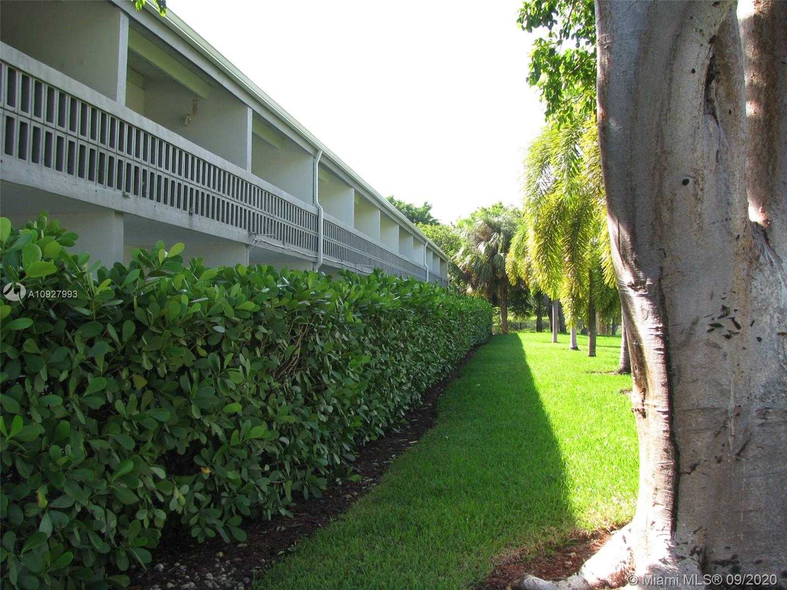 Small Image of 750 NORTH EAST 195TH ST #102, Miami Number 6