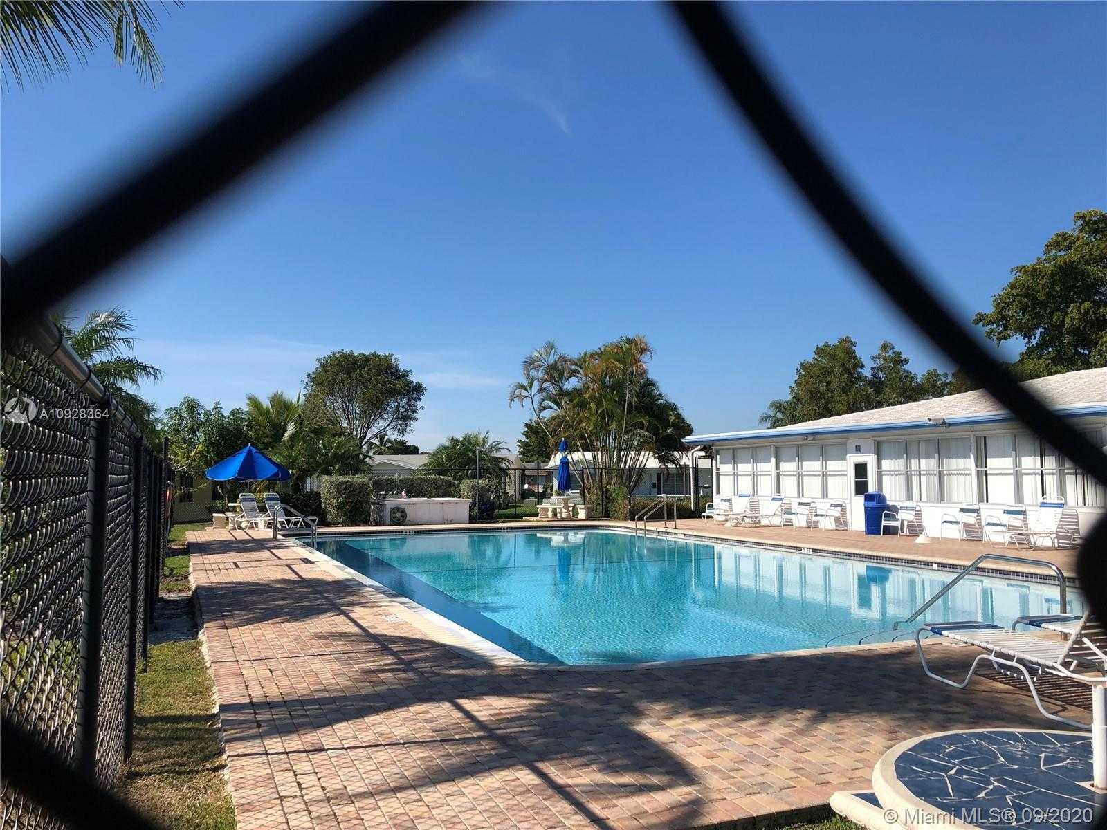 Small Image of 7014 NORTH WEST 58TH CT, Tamarac Number 16