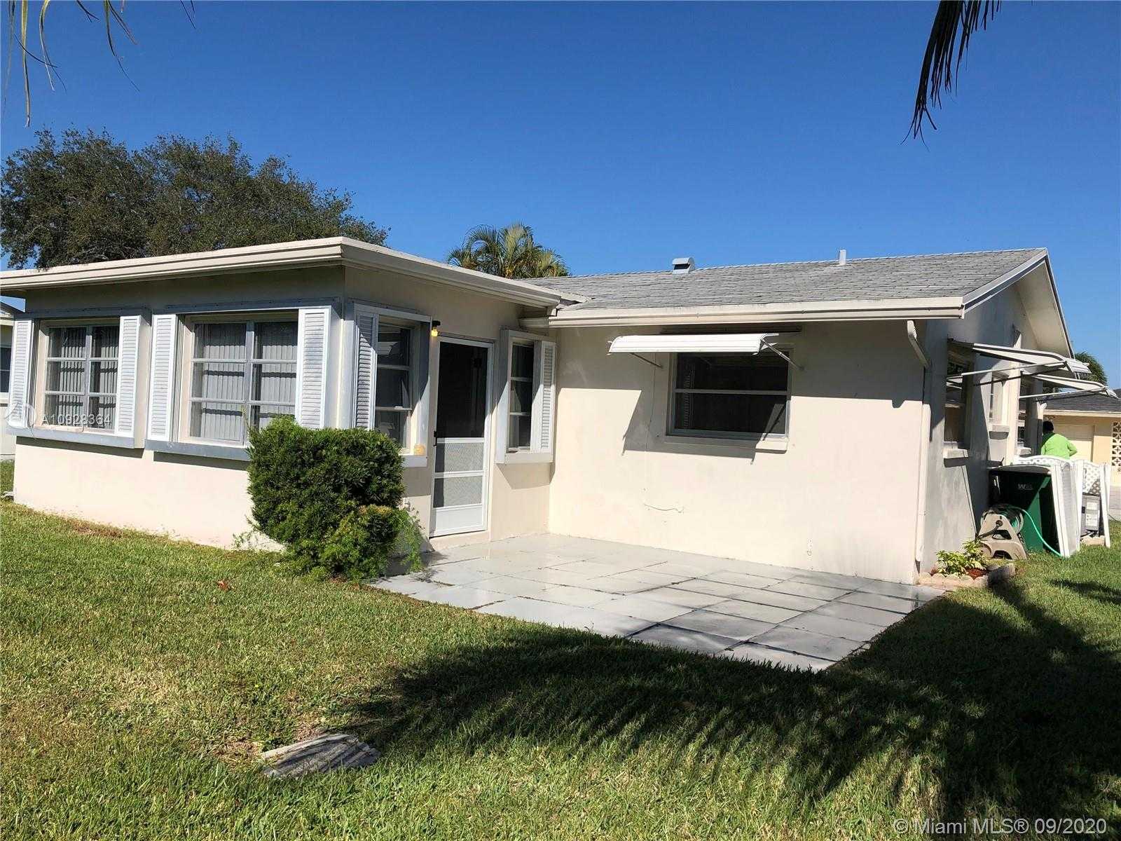 Small Image of 7014 NORTH WEST 58TH CT, Tamarac Number 2