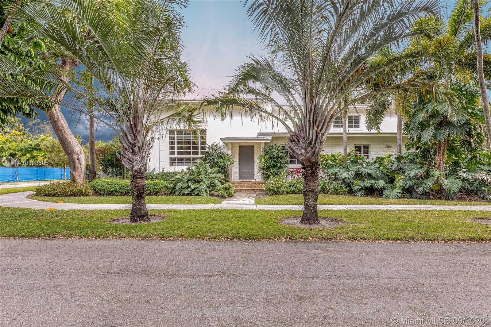 Small Image of 40 SOUTH WEST 31ST RD, Coconut Grove Number 34