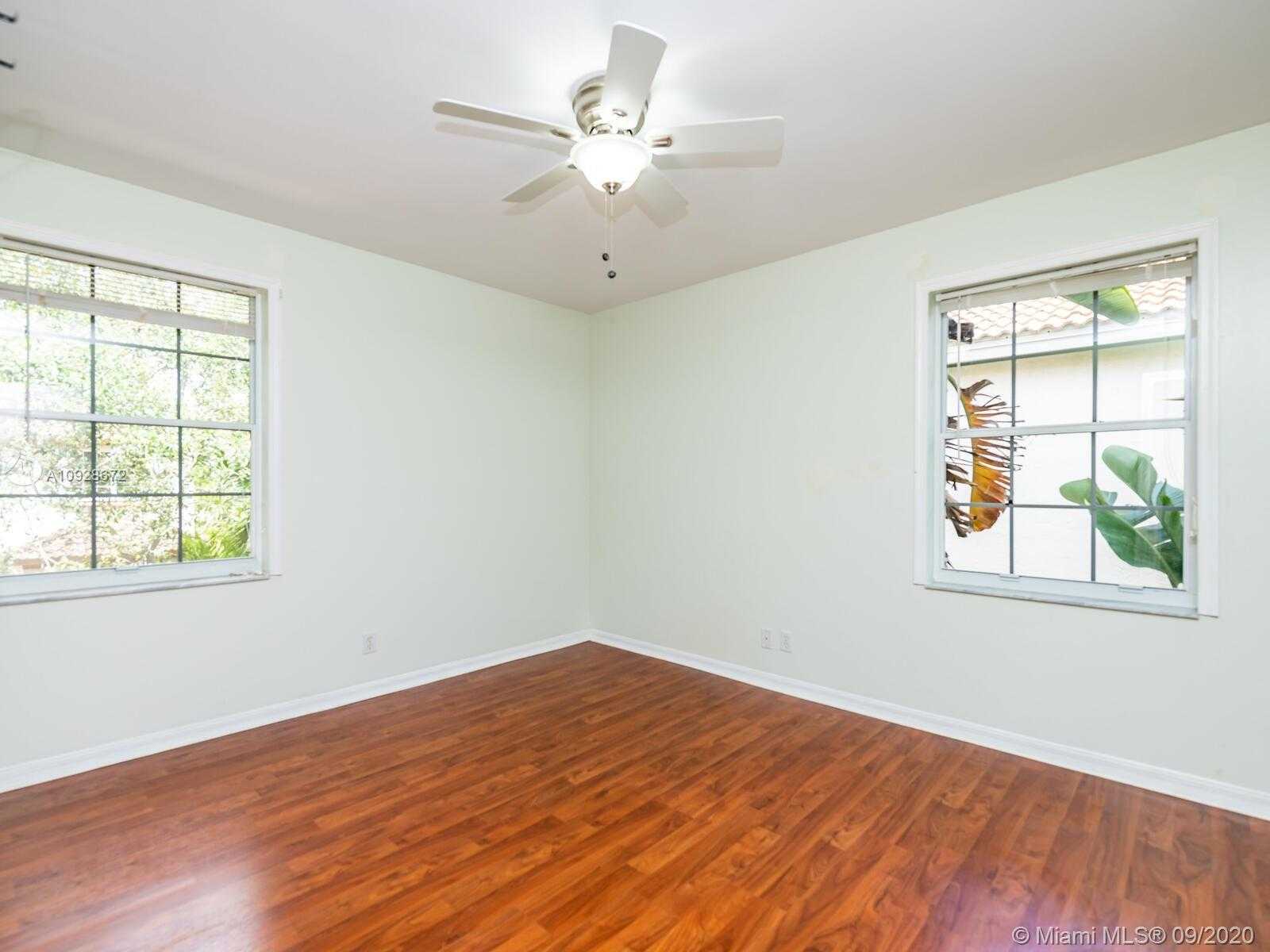 Small Image of 1250 HAYES ST, Hollywood Number 19