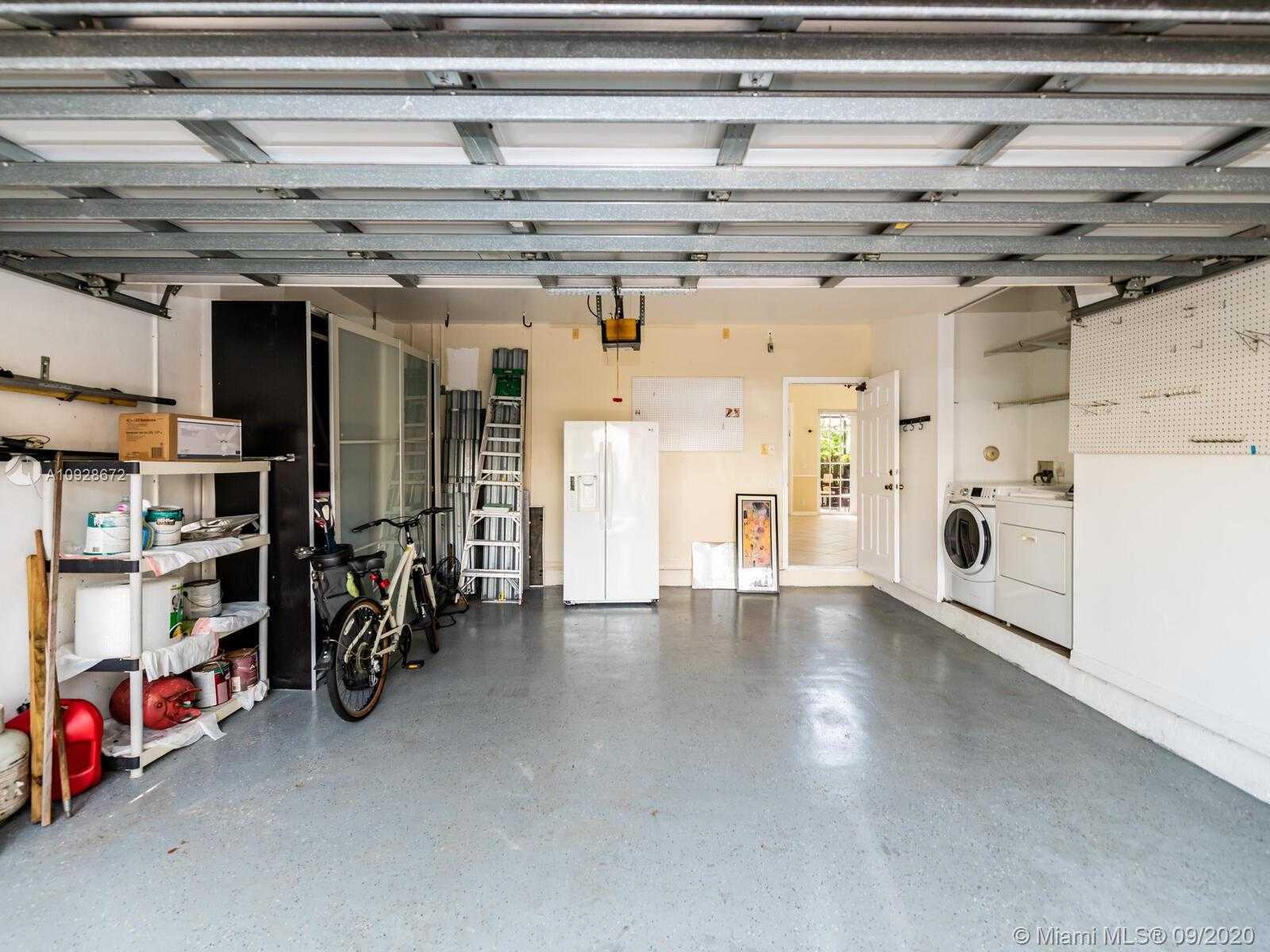 Small Image of 1250 HAYES ST, Hollywood Number 22