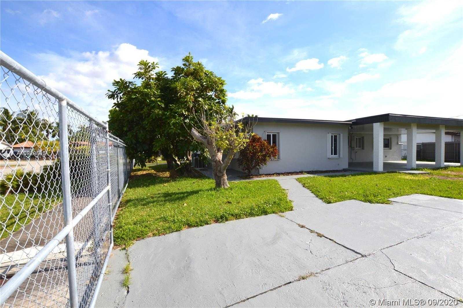 Small Image of 9040 SOUTH WEST 48TH TER, Miami Number 17
