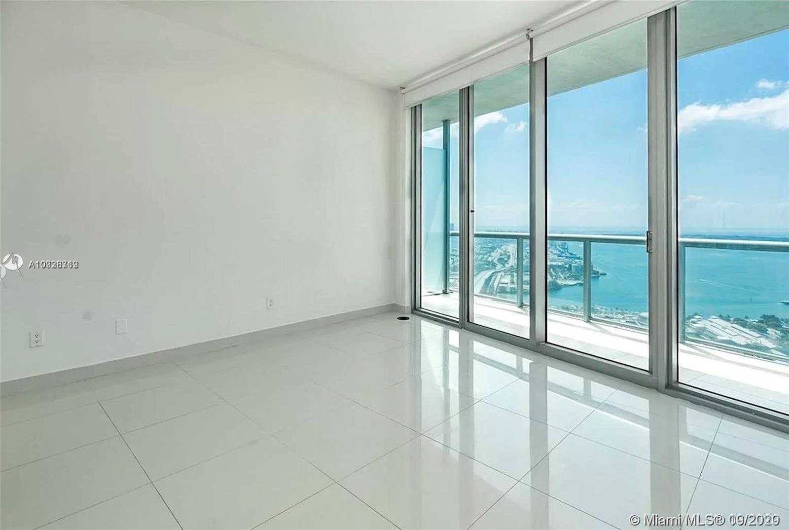 Small Image of 888 BISCAYNE BLVD #4201, Miami Number 3