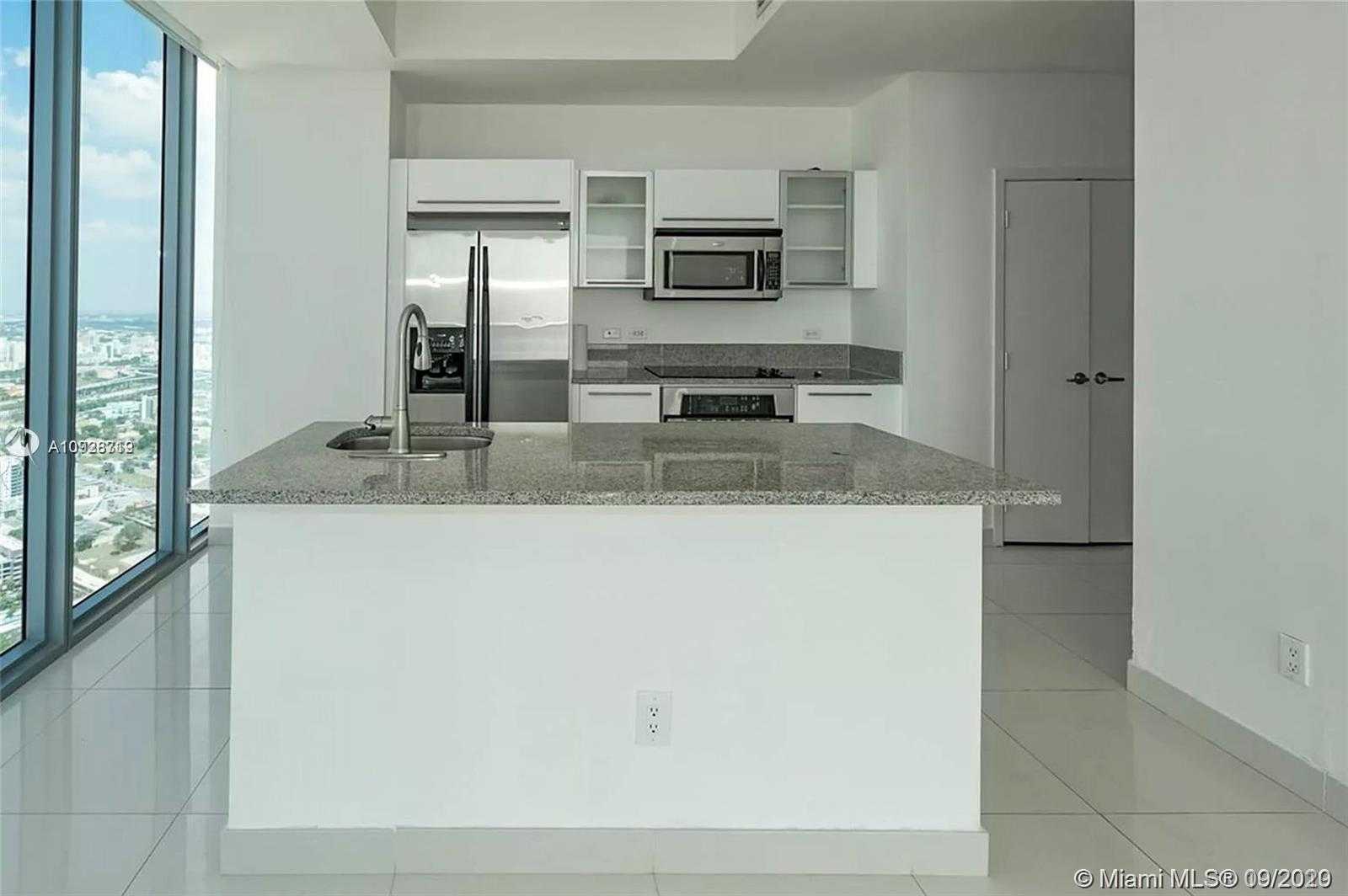 Small Image of 888 BISCAYNE BLVD #4201, Miami Number 5