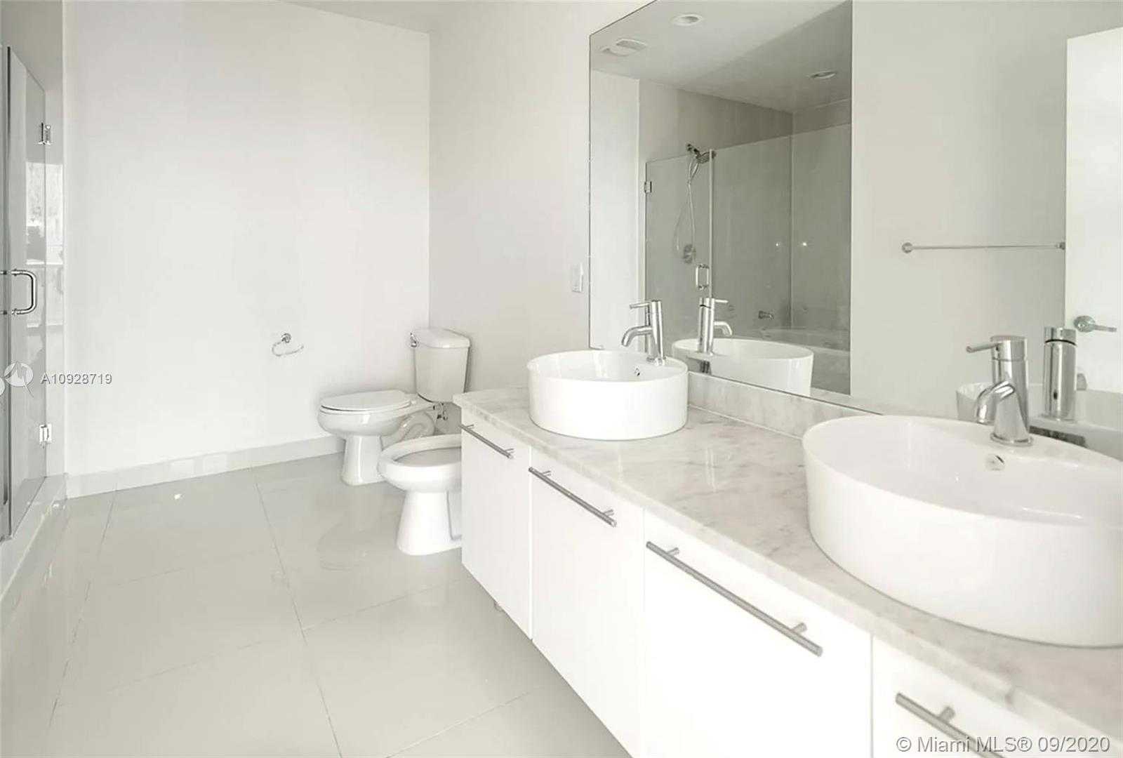 Small Image of 888 BISCAYNE BLVD #4201, Miami Number 9