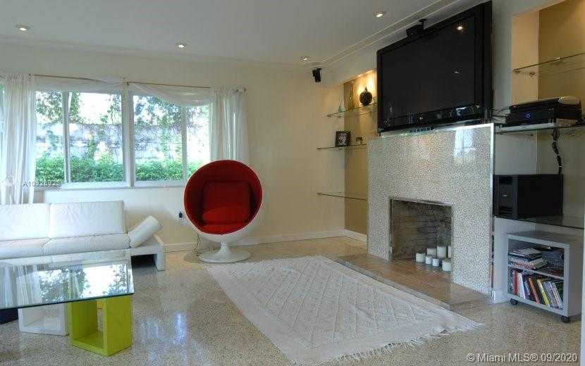 Small Image of 731 NORTH EAST 67TH ST, Miami Number 6